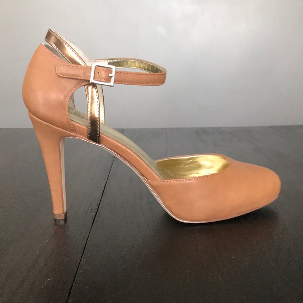 NWOT Style & Co. Heels